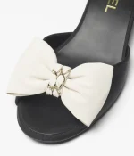 Chanel Fall-Winter 2025/26 Sandals - Image 2